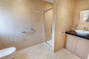 Photo 19- click for photo gallery